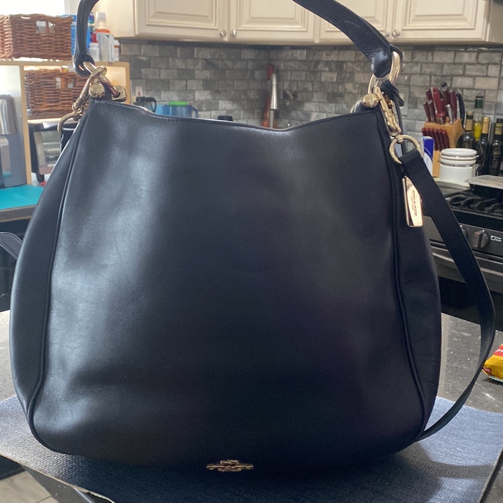 Womens leather hobo - Picture 2 of 5